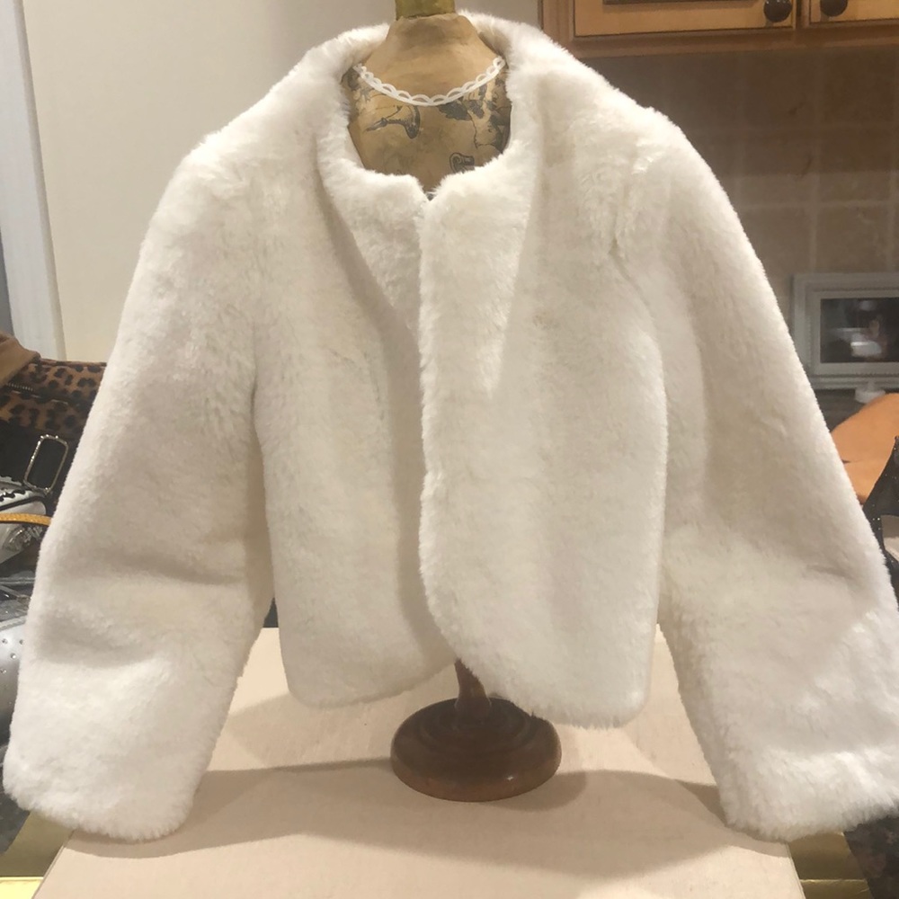 Child’s stunning coat Gymboree 4T-5T